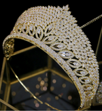 Load image into Gallery viewer, The August CZ Tiara