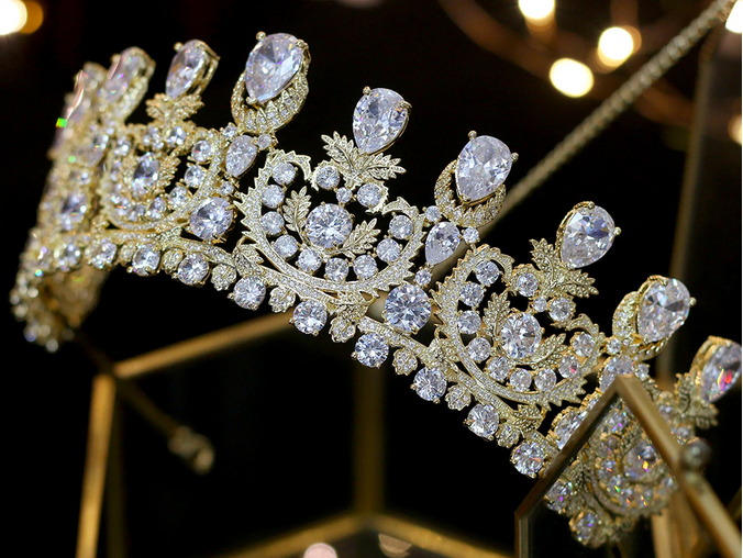 The Superb CZ Tiara