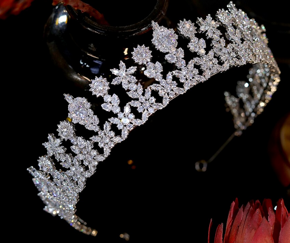 The Kiss CZ Tiara