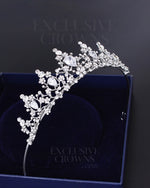 Load image into Gallery viewer, Miley Crystals Tiara - Rhinestone Exclusive Crowns
